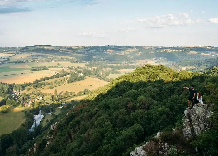 Le Petit Pied Du Bois